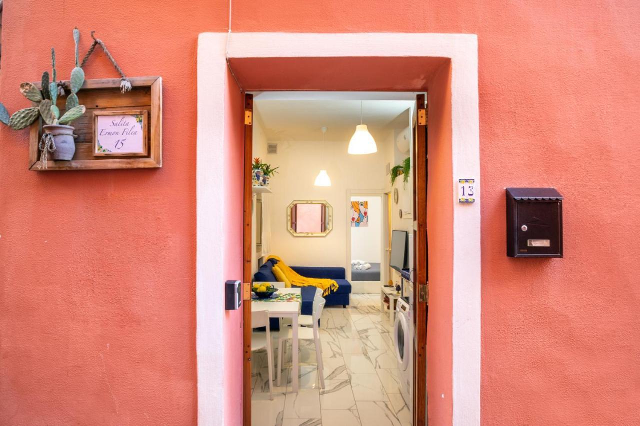 Centro - Free Netflix & Wi-fi